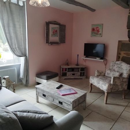 La Ferme D' Emerentine Bacilly Dış mekan fotoğraf